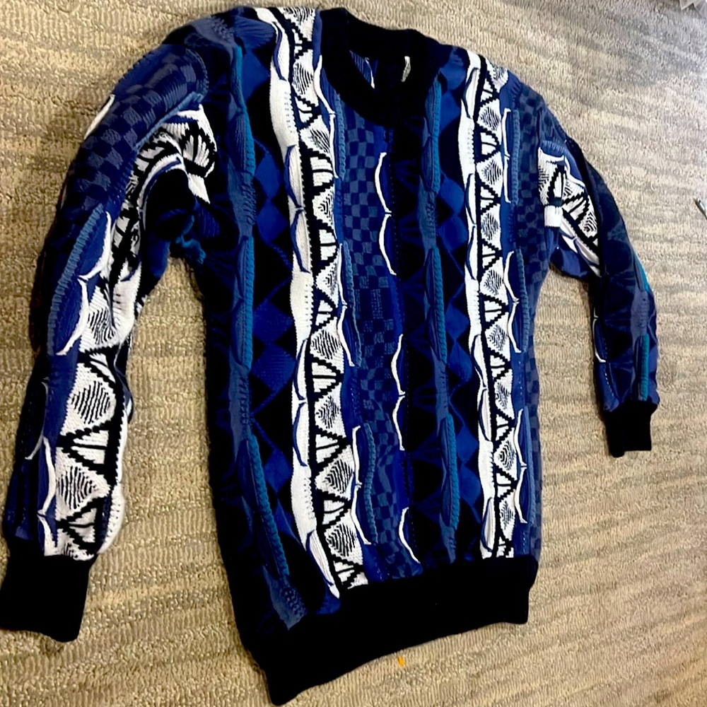 Coogi style M sweater